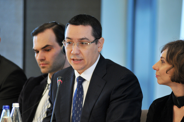 Hotel Intercontinental, Victor Ponta a participat la dezbaterea ” Să înţelegem mai bine reforma electorală”