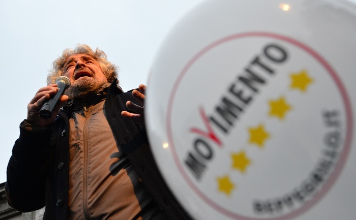 Beppe Grillo, liderul Mişcării 5 Stele (Movimento 5 Stelle, M5S).