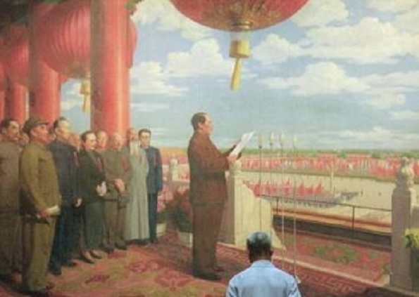Un chinez examinează pictura care-l înfăţişează pe liderul comunist Mao  Zedong declarând formarea Republicii Populare Chineze de la poarta  Oraşului Interzis în 1949. În ciuda dezminţirilor din partea Partidului  Comunist Chinez, istoria PCC este pătată de sânge nevinovat şi plină de  înşelăciune
