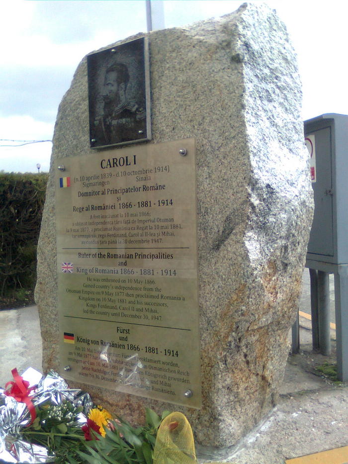Piatra comemorativă Carol I (Augustin Enescu - Epoch Times Romania)
 