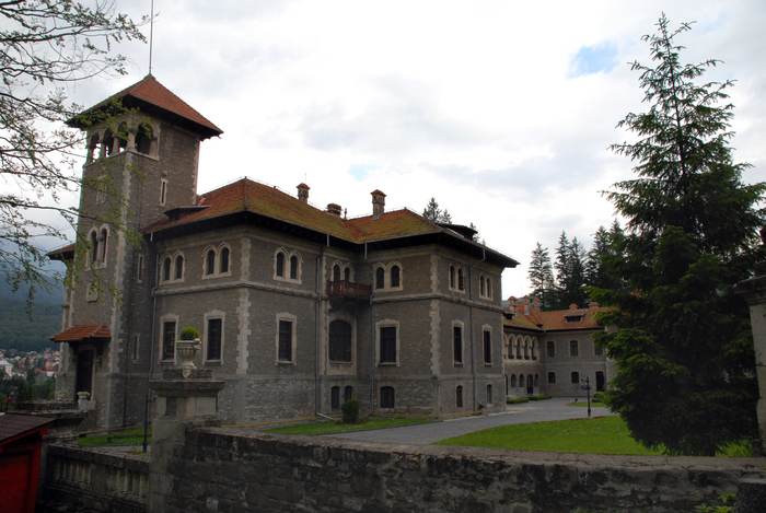 Palatul Cantacuzino din Buşteni