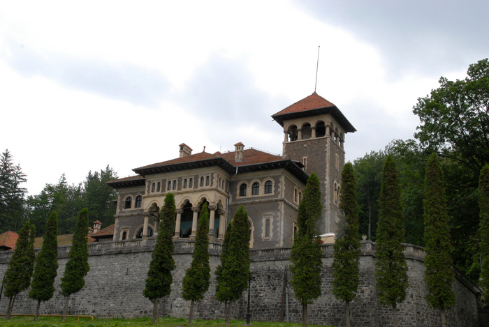 Palatul Cantacuzino din Buşteni
