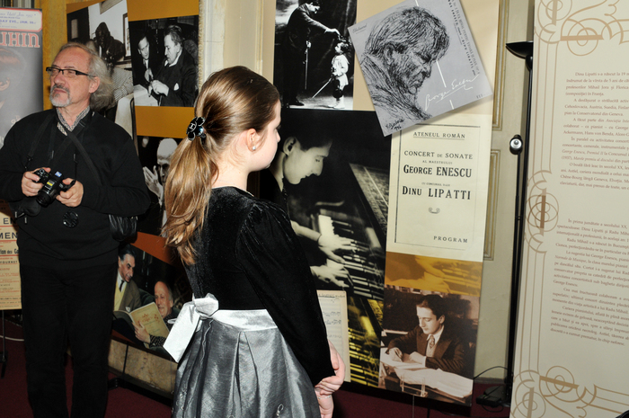 ” George Enescu-promotor al copiilor minune ” expoziţie şi moment muzical