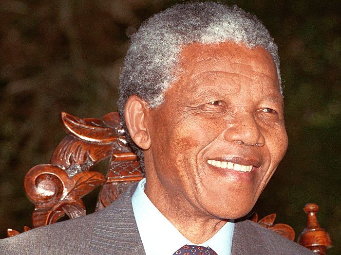 Nelson Mandela, arhivă din 1990