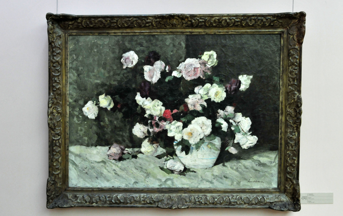 Muzeul de artă K.H.Zambaccian. În imagine, tablou cu trandafiri, pictor Ştefan Luchian