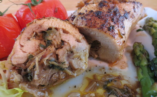 Pulpe de pui umplute cu ciuperci (Maria Baciu / Epoch Times)