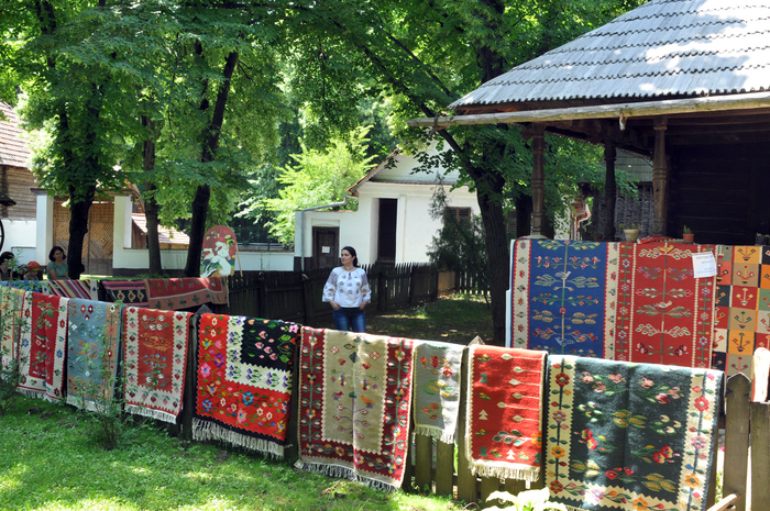 Muzeul Naţional al Satului Dimitrie Gusti, activităţi organizate cu ocazia aniversării a 77 de ani de la înfiinţate.
