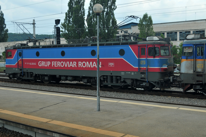 Transporturi feroviare, locomotivă diesel electrică, Grup Feroviar Român (GFR)