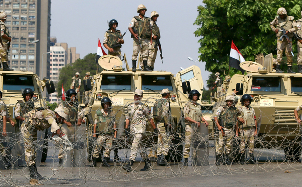 
Egipt: Armata egipteană