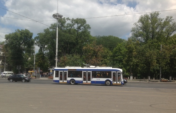 Circulaţia transportului public în Chişinău (Epoch Times)