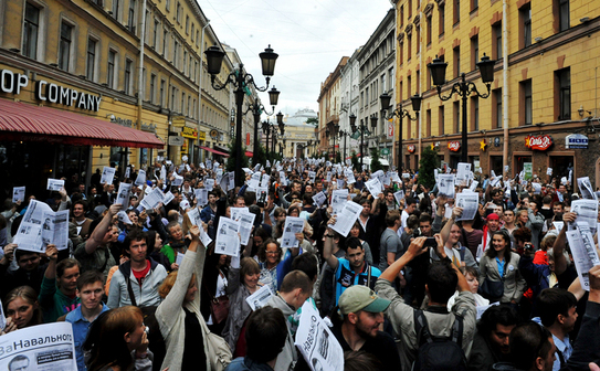Proteste în Sf. Petersburg la vestea comdamnării lui Alexei Navalny, 18 iulie 2013 (OLGA MALTSEVA / AFP / Getty Images)