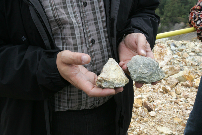 Roşia Montană, exploatare minieră auriferă
