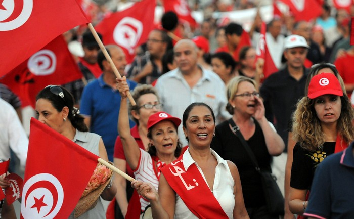 Demonstraţii în Tunisia. (SALAH HABIBI / AFP / Getty Images)