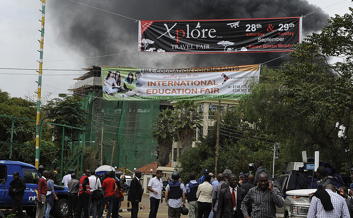 Kenya: Mall-ul Westgate, 23 Septembrie, 2013 (SIMON MAINA / AFP / Getty Images)