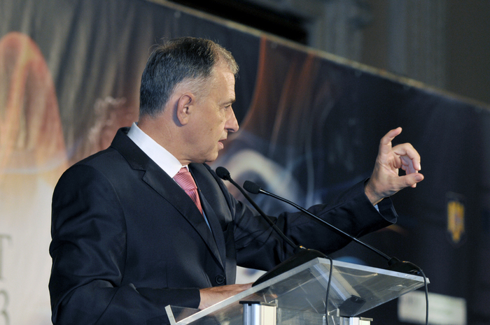 Bucharest Forum 2013. În imagine,  Mircea Geoană