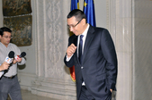 30 septembrie 2013, Parlamentul Romaniei. În imagine Victor Ponta (Epoch Times România)