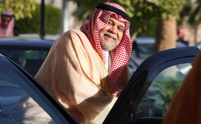 Prinţul saudit Bandar bin Sultan bin Abdul Aziz al-Saud, şeful serviciului secret din Arabia Saudită. (HASSAN AMMAR / AFP / Getty Images)