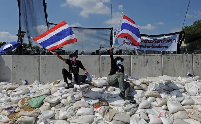 Tailanda: Proteste anti-guvern în Bangkok, 1 Decembrie, 2013. (CHRISTOPHE ARCHAMBAULT / AFP / Getty Images)