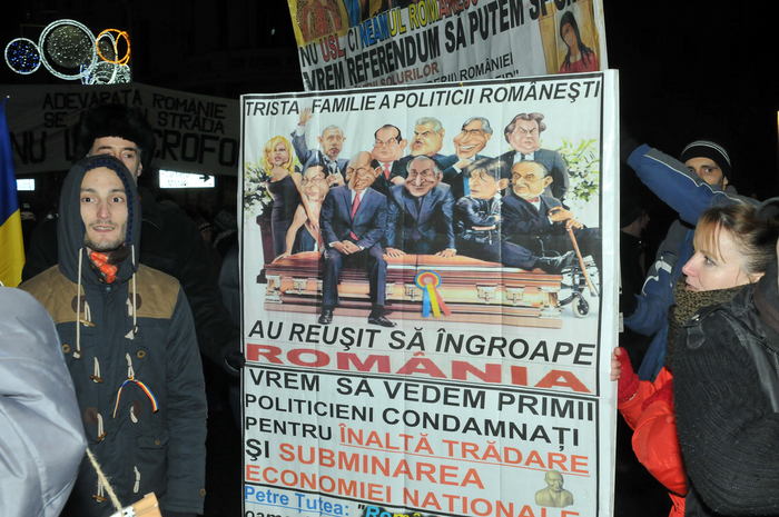 21 Decembrie, comemorare şi proteste în Bucureşti