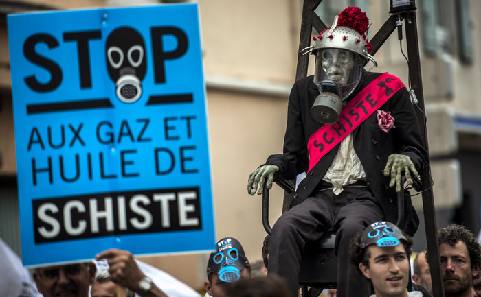 Proteste împotriva exploatării gazelor de şist în Franţa