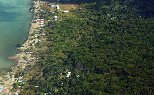 Polinezia: Insulele Samoa sunt exact opusul meridianului de Greenwich, unde, prin convenţie, se încheie ziua. (Phil Walter / Getty Images)