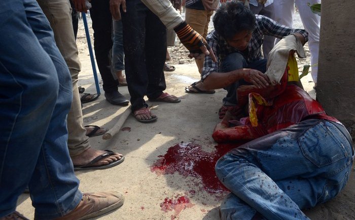 Grevist cambogian împuşcat de forţele de ordine, 3 ianuarie 2014, Phnom Penh, Cambodgia