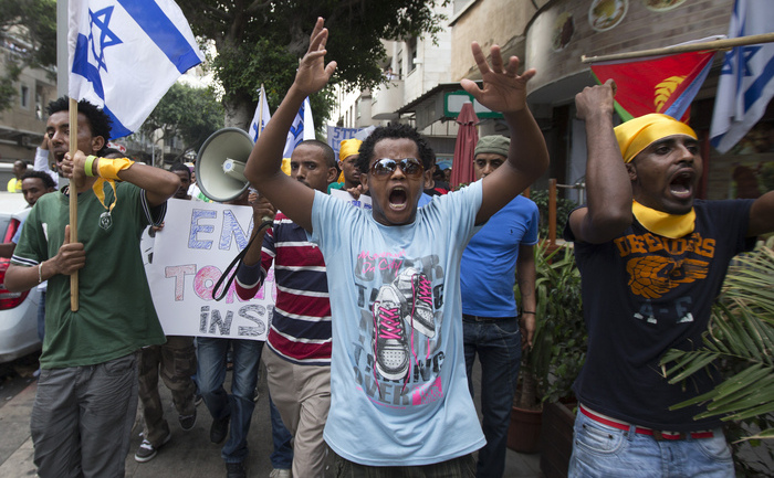Marş de protest a imigranţilor africani în Levinsky Park, Tel Aviv.