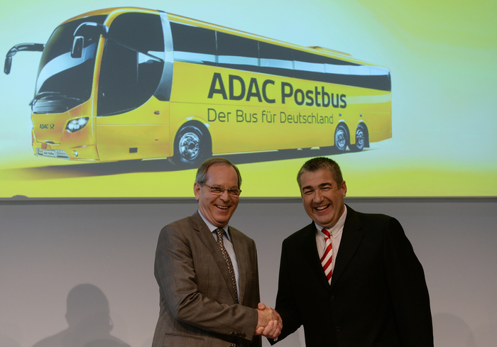 Germania: Peter Meyer (s), Preşedintele clubului automobilistic ADAC