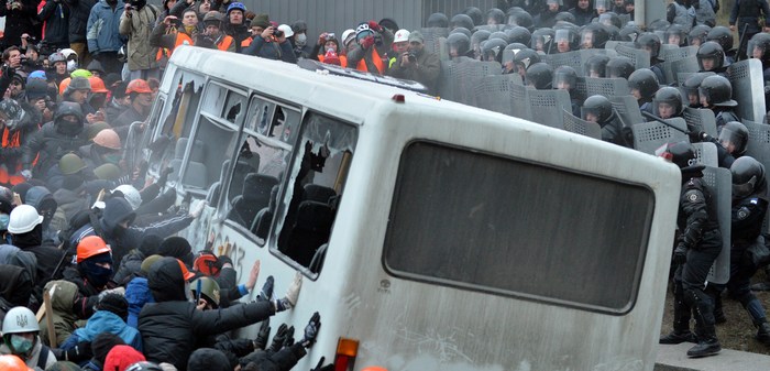 Demonstraţii anti-guvernamentale la Kiev, 19 ianuarie 2014 (SERGEI SUPINSKY / AFP / Getty Images)