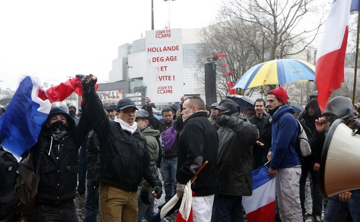 Manifestaţie în Paris împotriva preşedintelui Hollande, 26 ianuarie 2014 (THOMAS SAMSON / AFP / Getty Images)