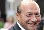 Traian Băsescu (GEORGES GOBET / AFP / Getty Images)