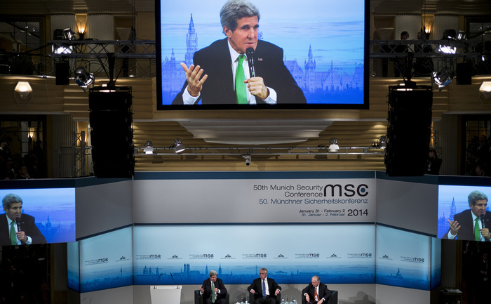 Secretarul de stat John Kerry ţine un discurs în timpul Conferinţei de Securitate de la Munchen (BRENDAN SMIALOWSKI / AFP / Getty Images)