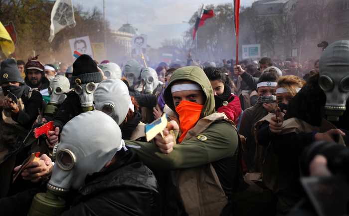 Protest studenţesc în Sofia, 20 noiembrie 2014. (NIKOLAY DOYCHINOV / AFP / Getty Images)