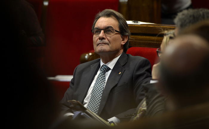 Şeful executivului regional catalan Artur Mas. (LLUIS GENE / AFP / Getty Images)