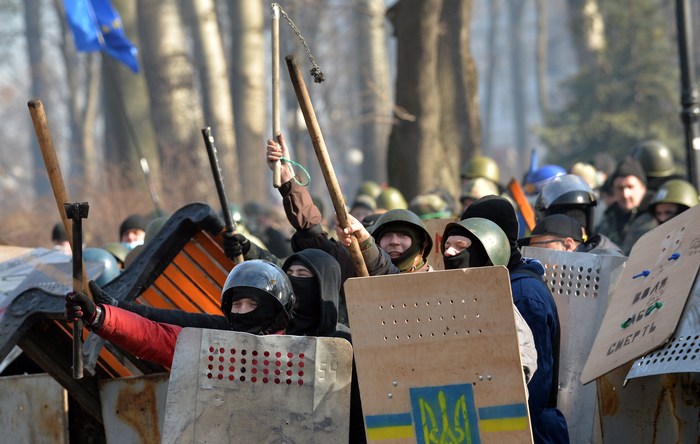 Ciocniri extrem de violente în Ucraina, 18 februarie 2014