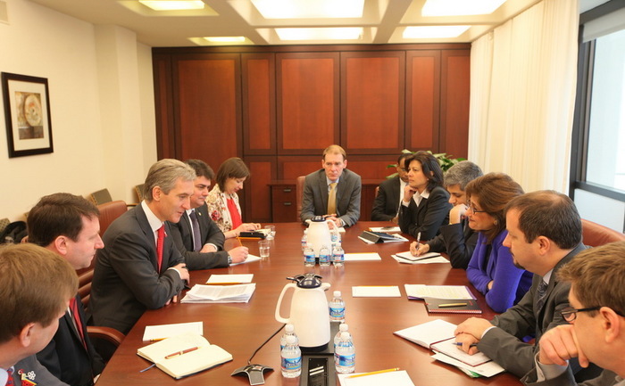 Prim-ministrul Iurie Leancă s-a întâlnit, la Washington, cu conducerea Fondului Monetar Internaţional (gov.md)