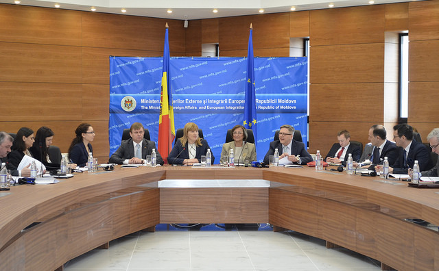 Lansarea Planului de acţiuni privind susţinerea reformelor democratice în R. Moldova pentru 2013-2016