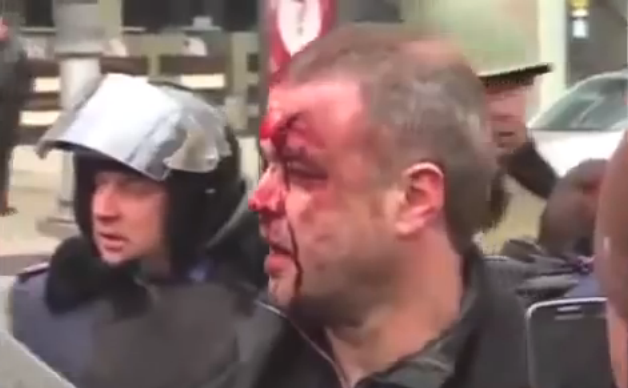Proteste violente în estul Ucrainei.