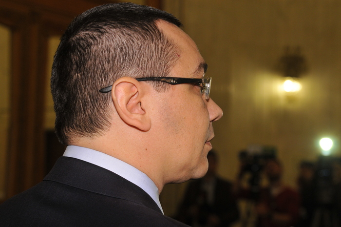 Declaraţii de presă Victor Ponta, la Palatul Parlamentului