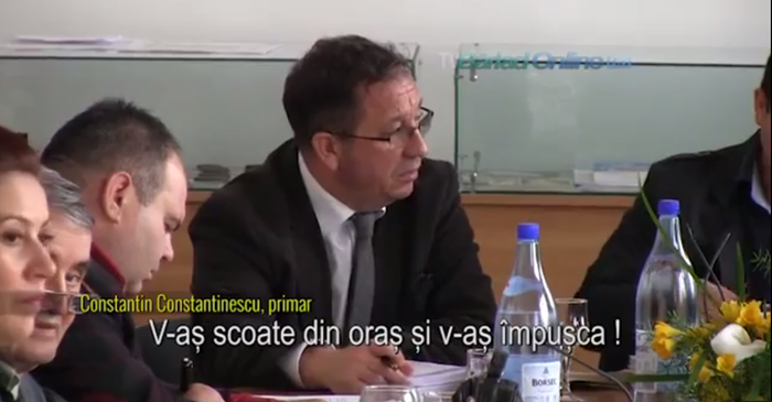 Primarul Bârladului, Constantin Constantinescu, în şedinţă de Consiliu Local, 27 martie 2014. (Captură Youtube)
