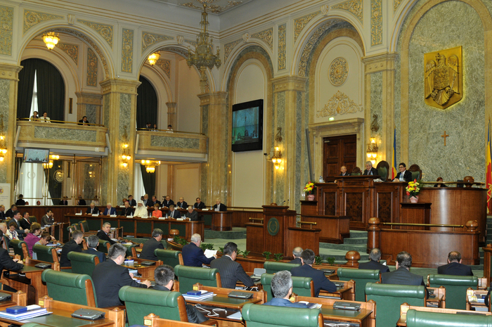 Şedinţă solemnă a Senetului consacrată sărbătoririi a 150 de ani de la constituirea Senatului României