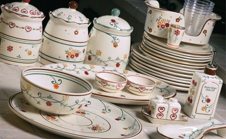 Veselă de bucătărie din ceramică. (www.pierrot.ro)