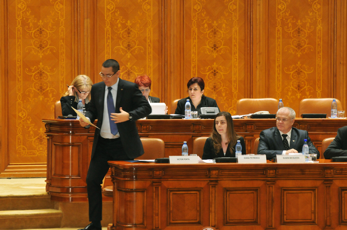 Discursul premierului Victor Ponta la tribuna parlamentului