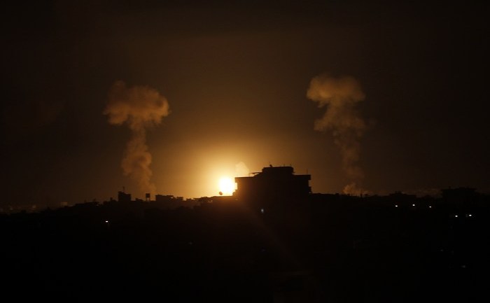 Bombardamente israeliene în Gaza, 9 iulie 2014 (SAID KHATIB/AFP/Getty Images)