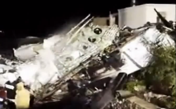 Un avion din Taiwan a aterizat forţat omorând 51 de persoane (Captură Youtube)