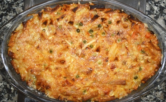 Paste la cuptor cu sos de legume şi “bechamel” (Mioara Stoica/Epoch Times România)