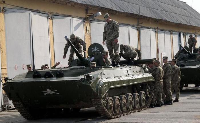 Exerciţiile militare Rapid Trident 2014 din Ucraina, 15 septembrie 2014.