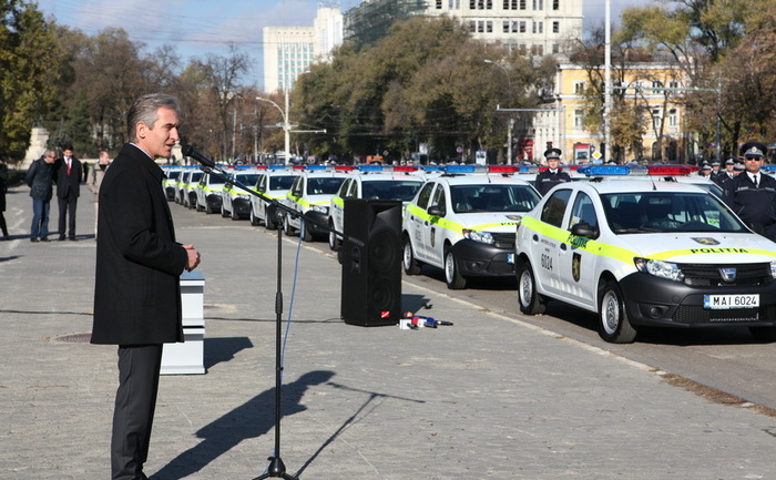 164 de automobile care vor ajunge în 37 de Inspectorate de Poliţie (gov.md)