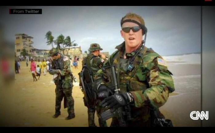 Puşcaşul marin Rob  O'Neill, care la ucis pe Osama bin Laden, în  celebra misiune din baza teroristă a lui Laden în Pakistan în 2011.