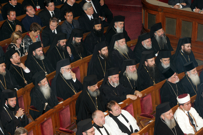 Preoţi la Patriarhie